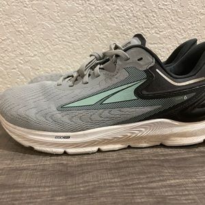 Women’s Altra Running Shoes